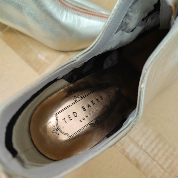 Ted Baker Silver Heeled Boots with Rose Gold Zipper - Picture 2 of 10